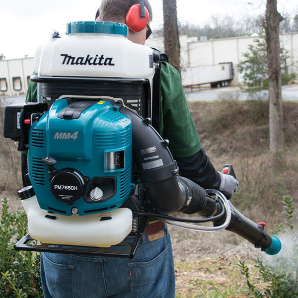 Máy phun nước chữa cháy đeo vai Makita PM7650H 1