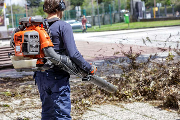 Máy thổi gió phòng cháy rừng Husqvarna 570BTS 1